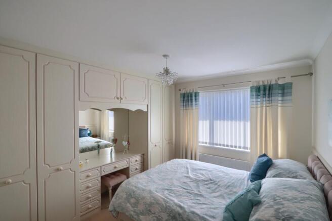 3 bed End of Terrace for sale Image 8