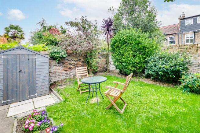 Linden Gardens, 26a-12.jpg