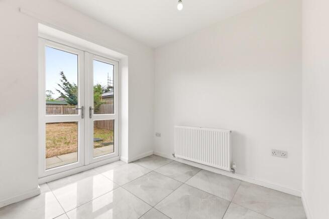 2 bed Semi-Detached for sale Image 8