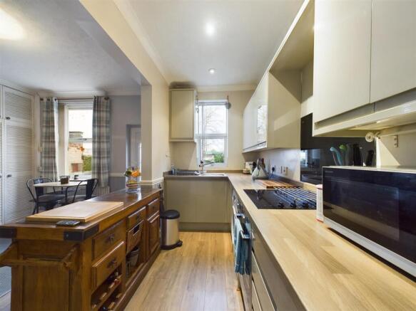 Lovely Modern Kitchen