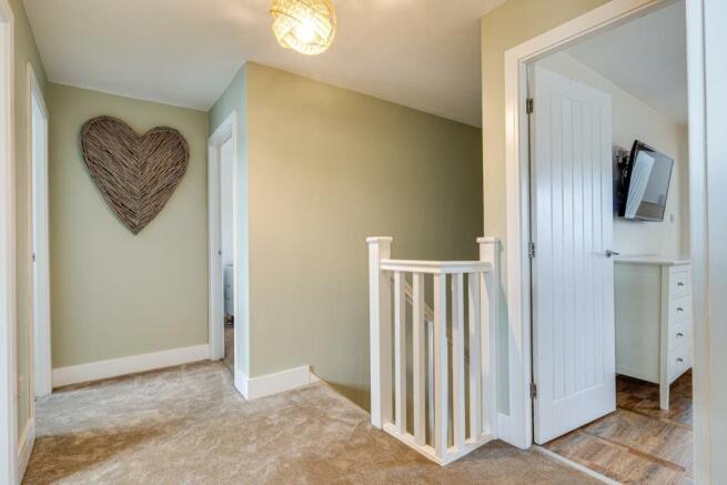 4J6A2665HDRDoultonClose.Resized.jpg