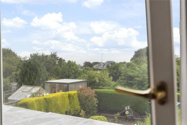 Bruntstane Crescent