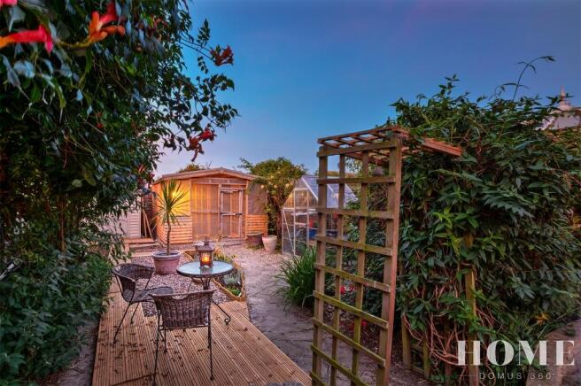 Garden Twilight