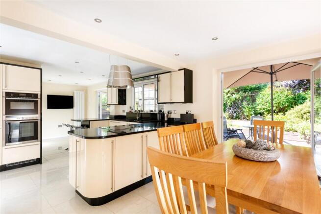 Kitchen/Diner/Family
