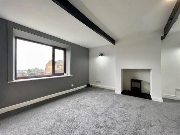 2 bed Terraced for sale Image 5