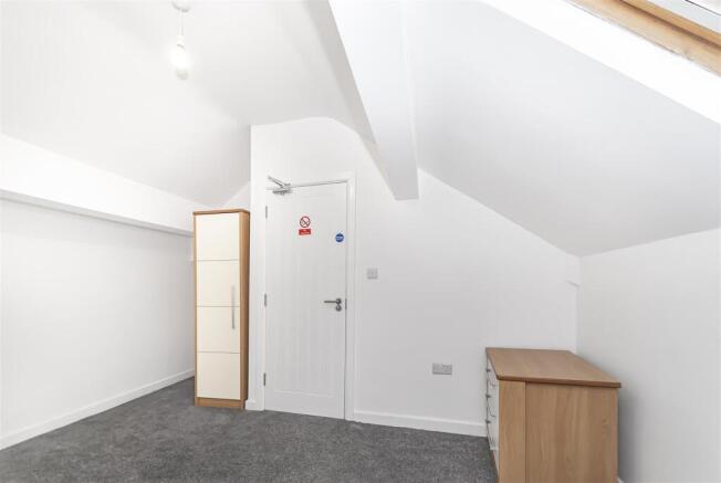 2nd F Room 4b.JPG