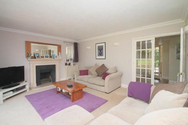 Further lounge photo