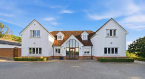 Blackthorn House, West End Lane, Essendon, Hatfield AL9 6AX