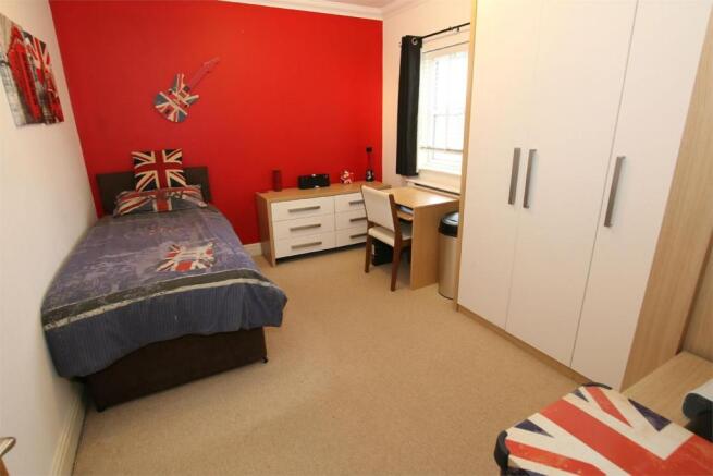 Photo 16