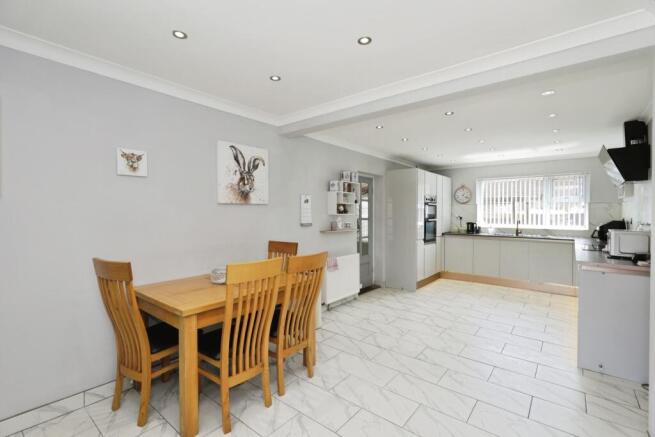 3 bed Detached Bungalow for sale Image 5