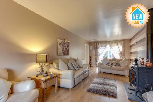 LOUNGE: