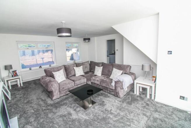 Lounge pic 2