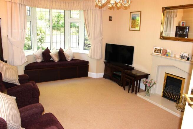 Formal Lounge