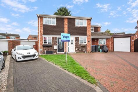 Armstrong Close, Leamington Spa, CV31
