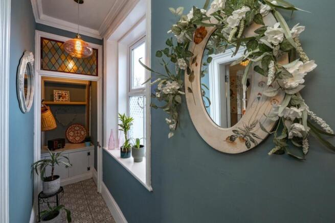 3 bed Terraced for sale Image 11
