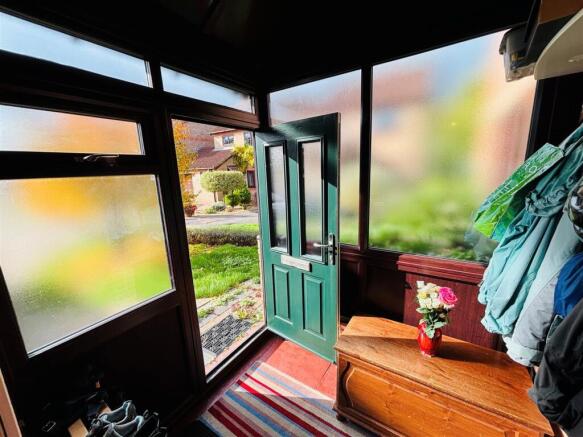 8woodporch.jpg