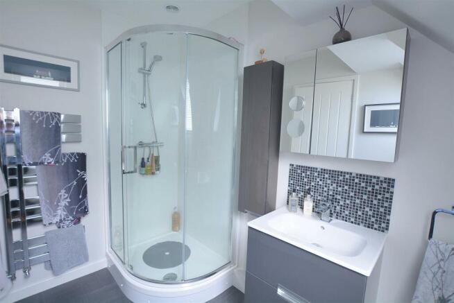 Shower Room.jpg
