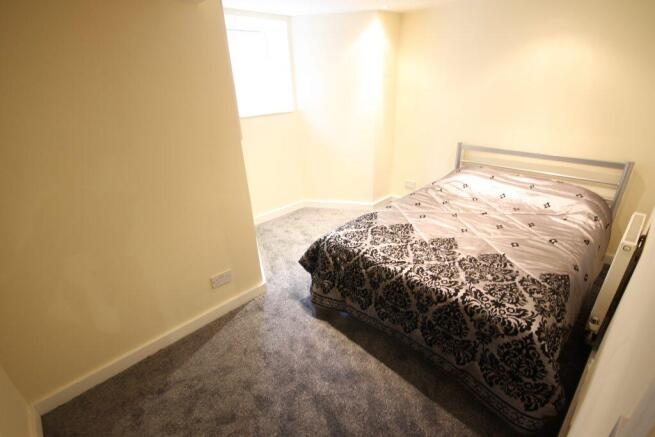 5 bed End of Terrace to rent Image 7
