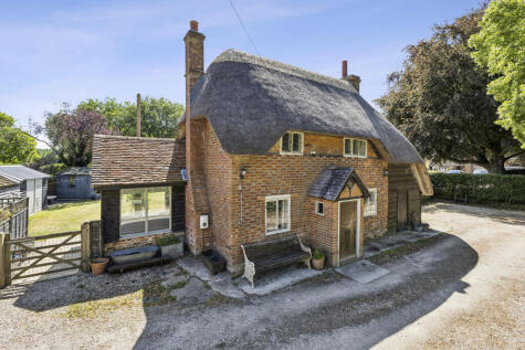 Newbury Road, Shefford Woodlands, Hungerford, West Berkshire