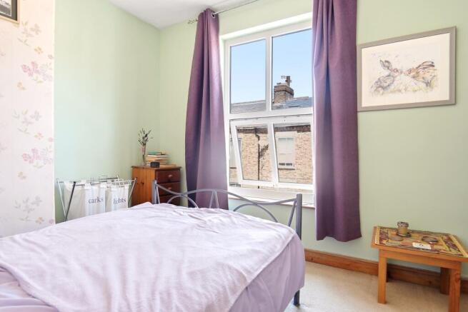 3 bed Terraced for sale Image 6