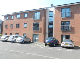 47, Penstock Drive, Stoke-on-trent ST4 7GF