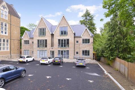Filmer Grove, Godalming