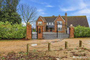 9, St Peters Court, Southminster CM0 7JE