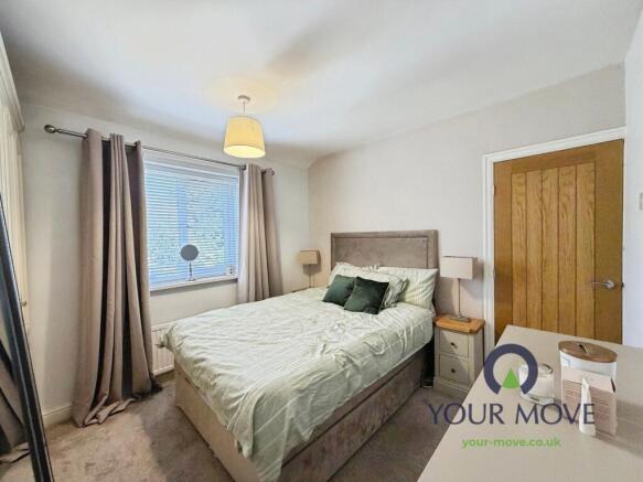 3 bed Semi-Detached for sale Image 8