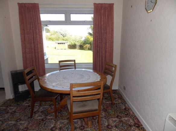 Dining room1
