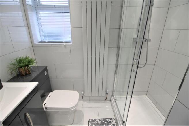 Shower Room.JPG