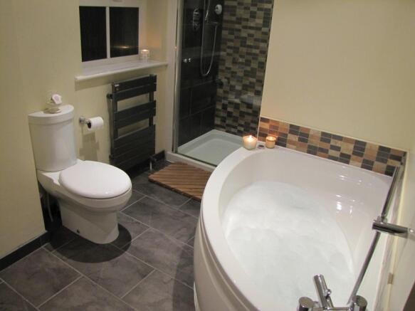 Photo 11