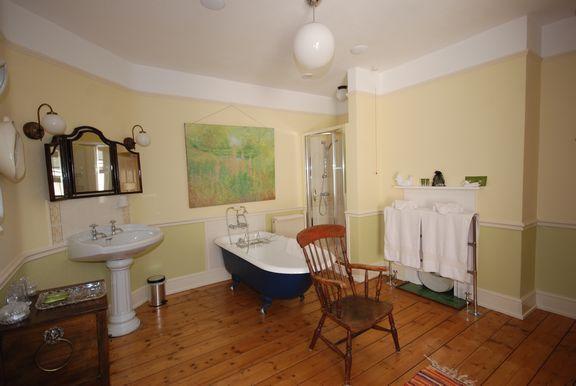 Ensuite 1