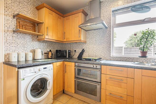 3 bed Semi-Detached for sale Image 4