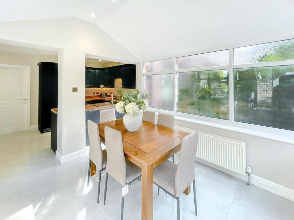 2 bed Semi-Detached for sale Image 8