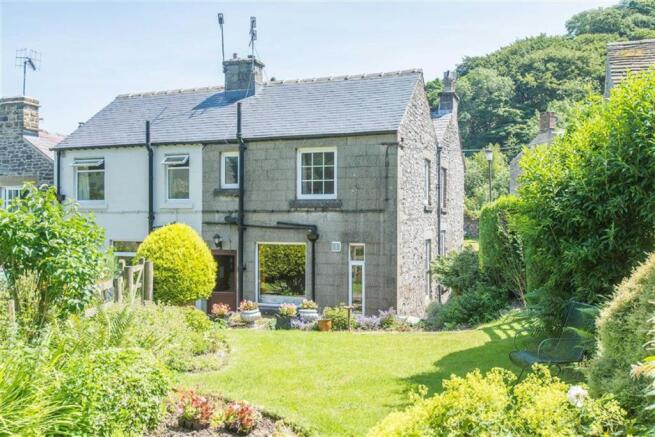 THE ACCOMMODATION CO