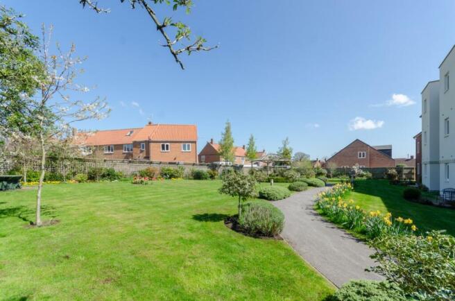1 bed Retirement Property for sale Image 11