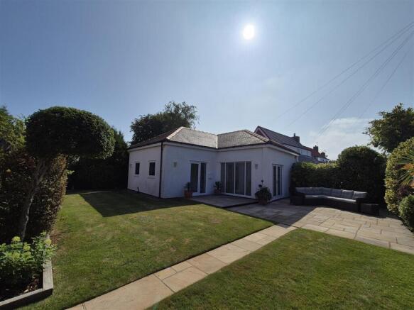 St Annes Road East, 200 - Rear garden 2.jpg