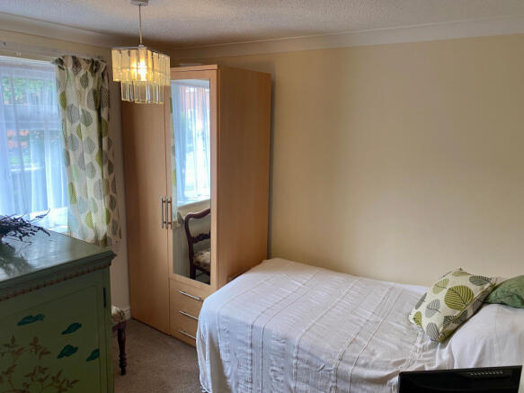 Photo 6