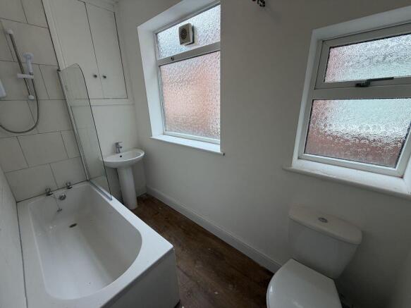 2 bed Bungalow to rent Image 5