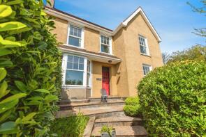24, Uplands Road, Pontardawe SA8 4AH