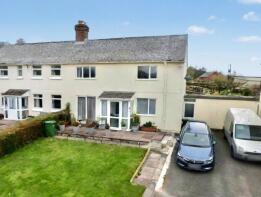 4, Tan-y-fron, Crossgates, Llandrindod Wells LD1 6RP