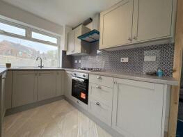 5, Stirling Close, Uxbridge UB8 2BA