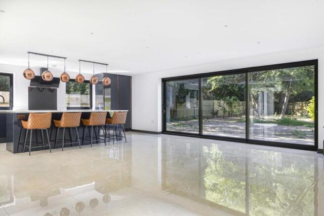 Open-plan kitchen / dining to garden