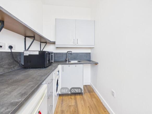 Kitchen/Living area