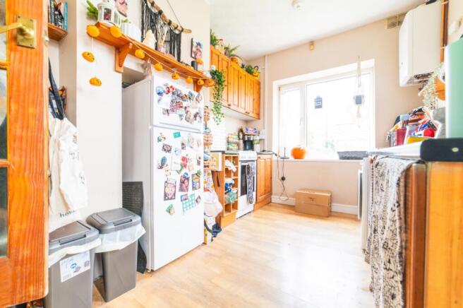 Call 02920 454555 to secure your viewing_10