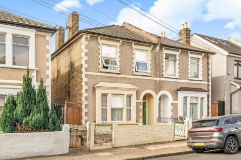 Himley Road,
Wandsworth Common, SW17