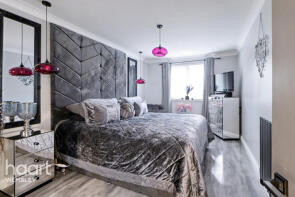 30, 152 Bishops Court, Watford Road, Wembley HA0 3FE