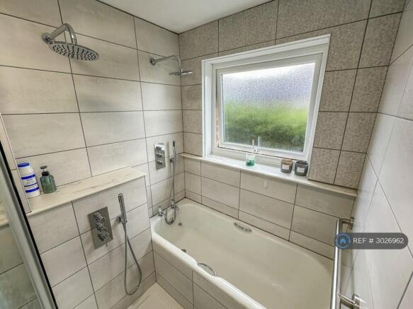 Downstairs Bathroom - Shared Room 1 And 2