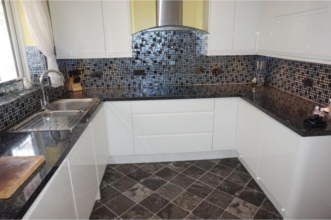 Kitchen / Diner