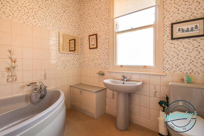 Family bathroom